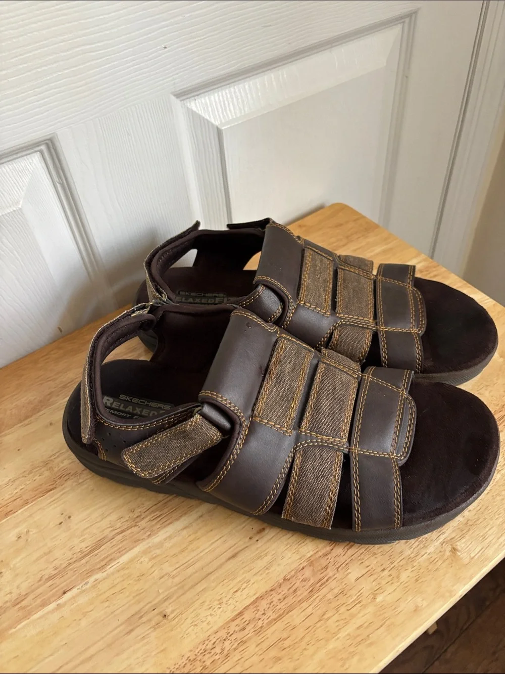 Skechers Mens Brown Strappy Fisherman Sandals Size 12 Memory Foam Relaxed Fit